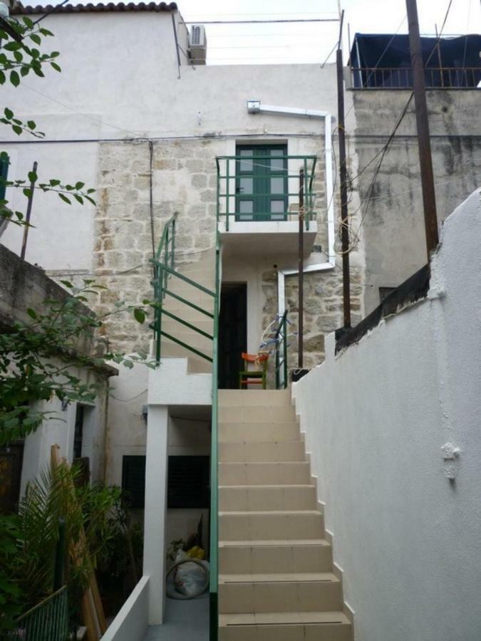 Single Rooms In The Heart Of Split Exterior photo